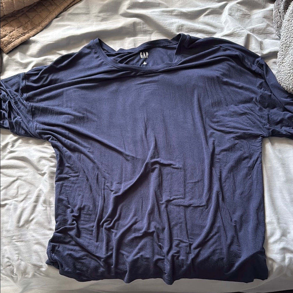 GAP Men's Navy Blue Shirt